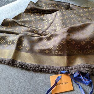 Louis Vuitton Monogram bronze shawl - Brand new with tag on